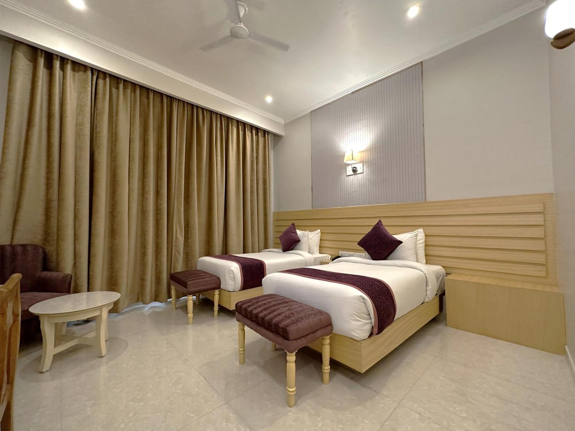 A S Hotels Khajuraho Exterior photo
